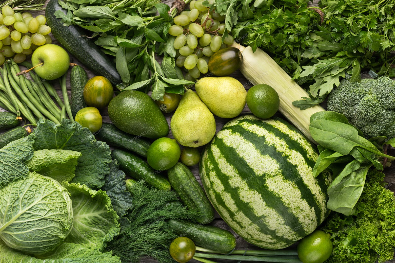 Các loại rau có màu xanh đậm bổ sung collagen